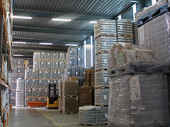 Aluglas-magazijn.jpg