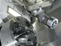 ris168522-011.jpg